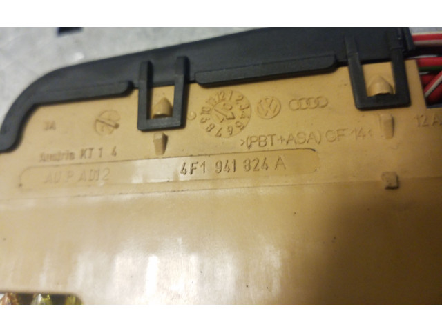   Pojistková skříňka 4F1941824A   Audi A5 8T 8F 2007