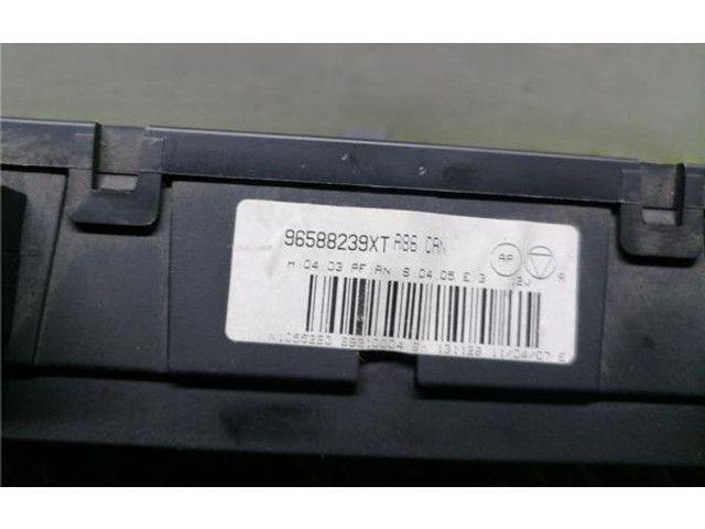 Блок управления климат-контролем 96588239xt, 96588239xt   Peugeot 1007