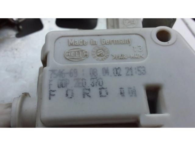 замок багажника 2S7143102AB, F00P2E0370    Ford Mondeo Mk III 2000-2007 года