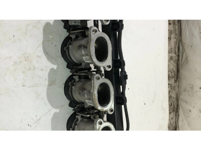 Vstřikovač 7838260, 56667   BMW M3  pro benzínový motor 3.0  