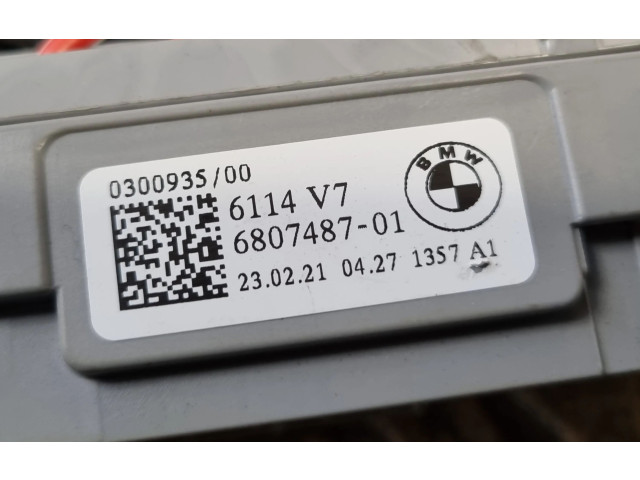  Pojistková skříňka 6807487   BMW 3 G20 G21 2021