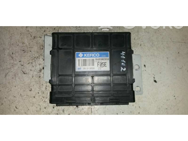 Řídící jednotka 3911038566   Hyundai Trajet 2002