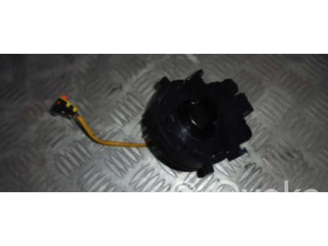 Подрулевой шлейф SRS    Hyundai i40