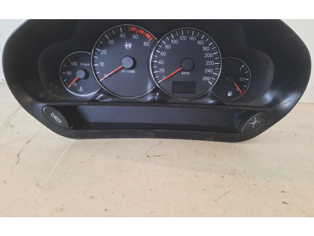 Přístrojová deska  Alfa Romeo 166 2004   