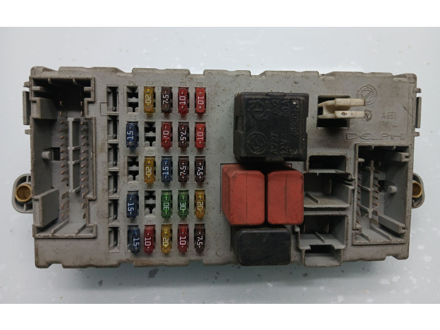 Блок предохранителей 46812228, 46812228NPL   Fiat Punto (188)    