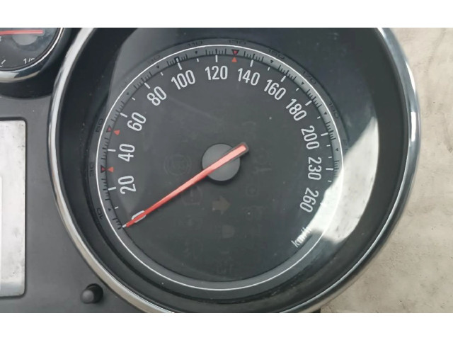 Přístrojová deska  Opel Astra J 2011 13328263  