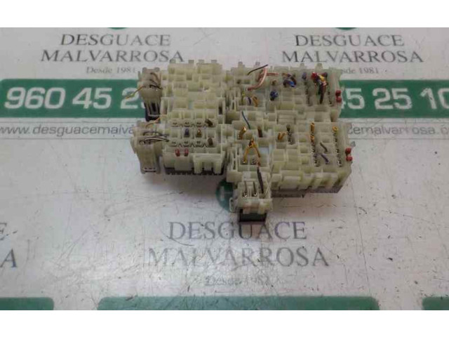 Pojistková skříňka Řídící jednotka BSM    Ford S-MAX 2007