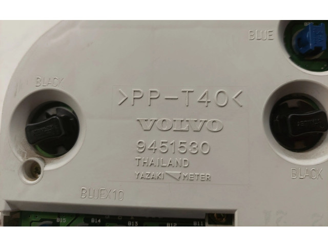 Přístrojová deska  Volvo S70  V70  V70 XC 1998 9451530, 9168144  