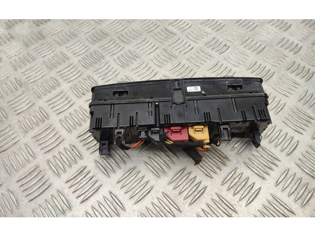 Блок управления климат-контролем 4H0820043N   Audi A8 S8 D4 4H