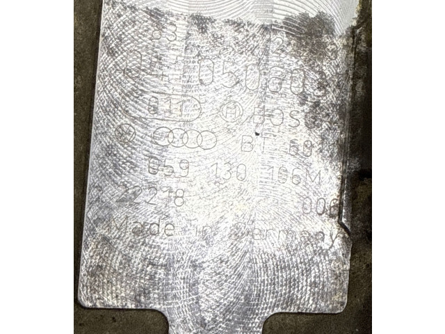 Топливный насос 059130106M, 0470506037    Audi A4 S4 B6 8E 8H   