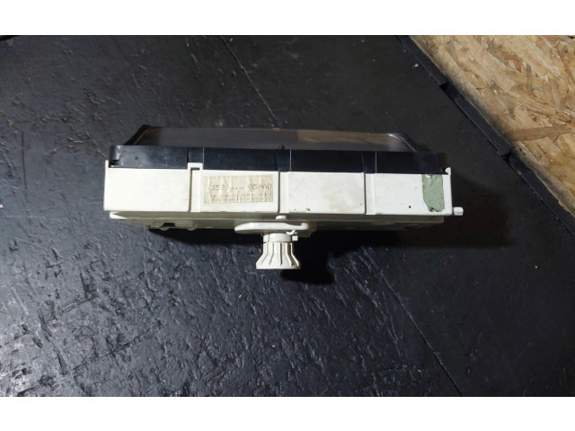 Přístrojová deska  Volkswagen PASSAT B3 1992 357919059AD, 0263300447  
