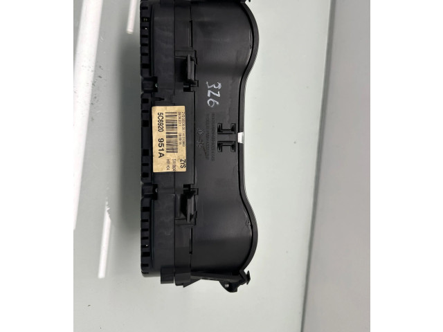 Přístrojová deska  Volkswagen Jetta VI 2012 5C6920951A, A2C53435439  
