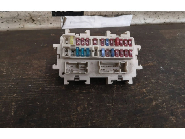   Pojistková skříňka 4073EA00A5F17, 4073EA00A5F17   Nissan Navara D40 2008