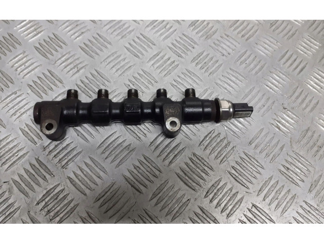 Vstřikovací lišta 9654592680   Mazda 3 I     