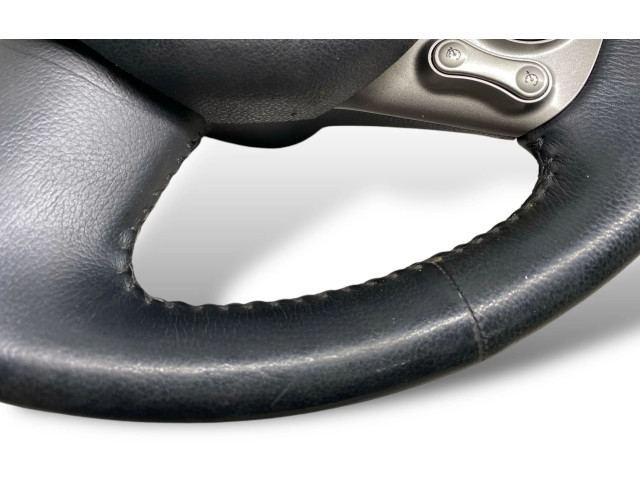Volant Nissan Micra 2011   