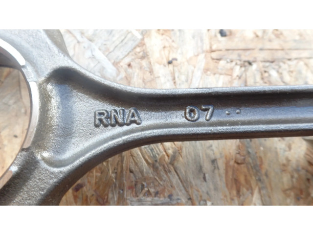  Поршень с шатуном  RNA07, 07051118  Honda FR-V для бензинового / Газ двигателя 1.8