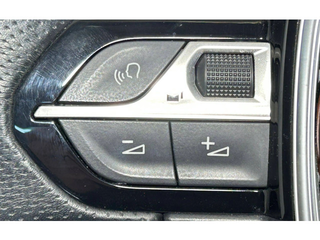 Volant Peugeot 3008 II 2020 98105488ZD, 19025  