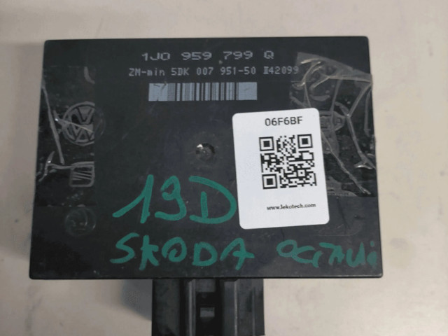 Дисплей    51822435   Fiat 500