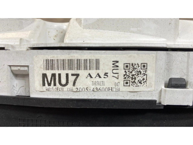 Přístrojová deska  Hyundai Tucson JM 2005 940132E420, 8100120140  
