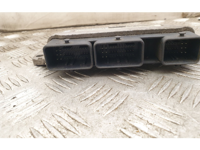 Řídící jednotka 215849956B   Peugeot 607 2007