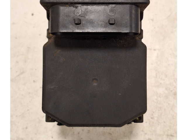 Jednotka ABS 0265225121, 4B0614517H   Volkswagen PASSAT B5.5 2002