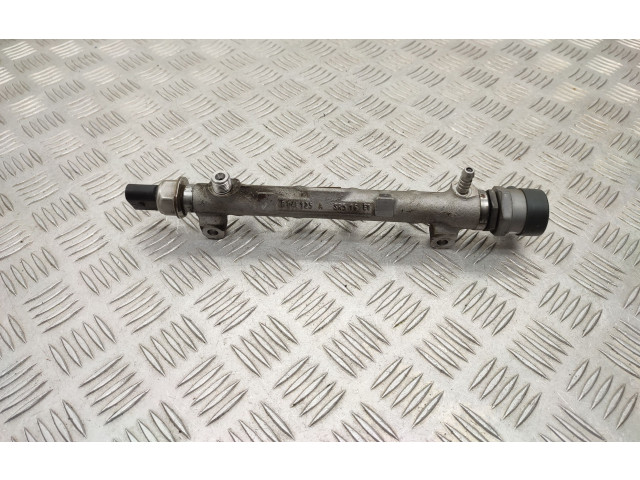 Vstřikovač 04L089B, 057130764AB   Skoda Octavia Mk3 (5E)    CLHA 