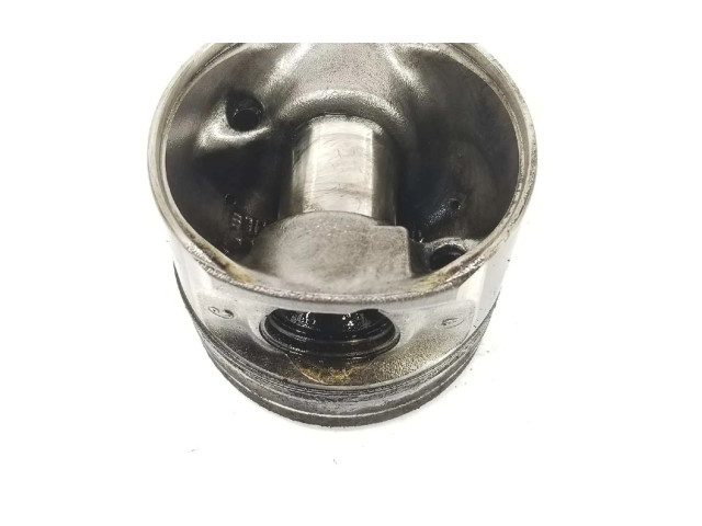Píst 11257812567   Mini Cooper Countryman R60  pro naftový motor 1.6  