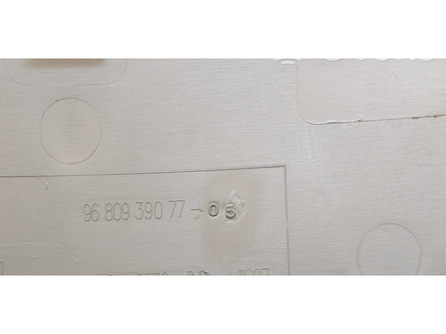 Дисплей    9680939077, 1607142780   Citroen Berlingo