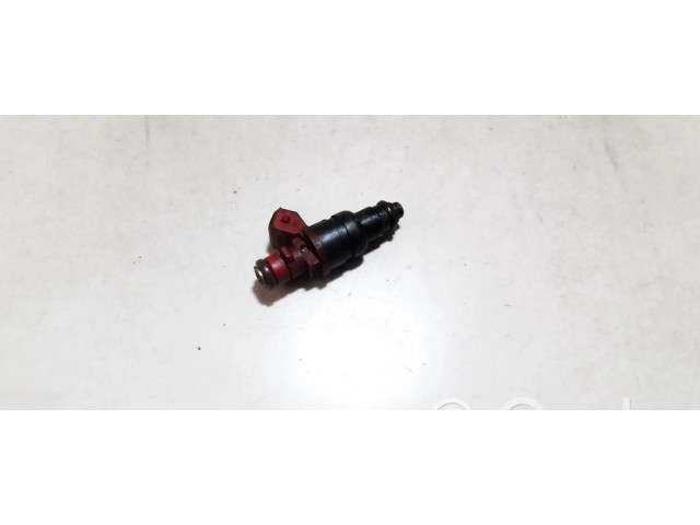 Vstřikovač 0000788523   Mercedes-Benz E W210  pro benzínový motor 2.0  