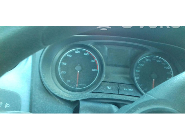 Přístrojová deska  Seat Ibiza I (021A) 1996 A2C85137500  