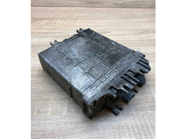 Řídící jednotka HOM7700113281, 0281001995   Renault Laguna I 1994