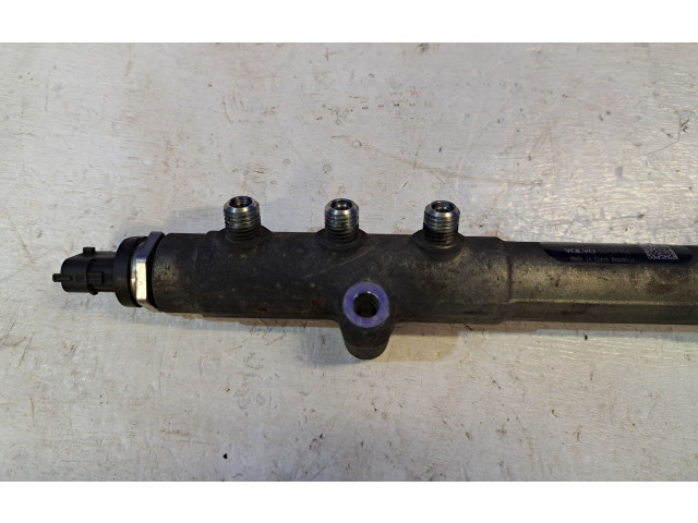 Vstřikovací lišta 0445215023, 30757146   Volvo XC90    D 5244 T4 