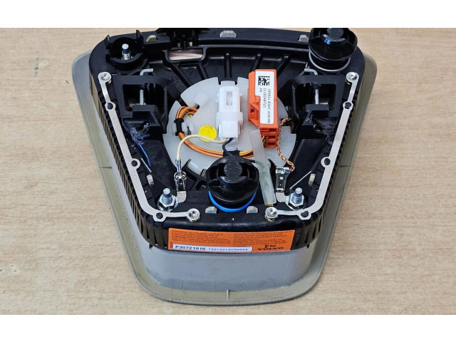 Подушка безопасности водителя p30721916   Volvo XC60