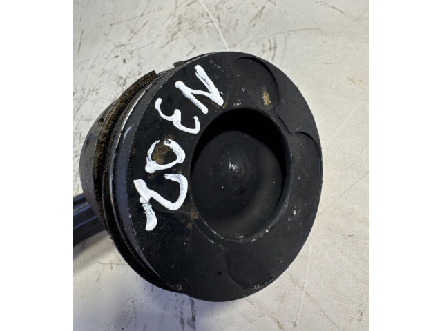 Píst 8340FF   Mercedes-Benz ML W164    642.940 