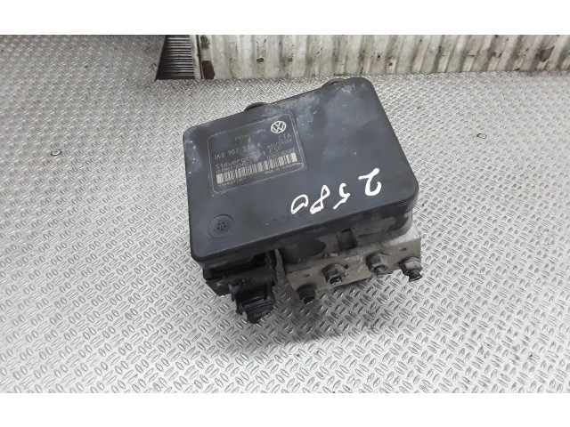 Jednotka ABS 1K0907379K, 1K0614517H   Volkswagen Touran I 2004