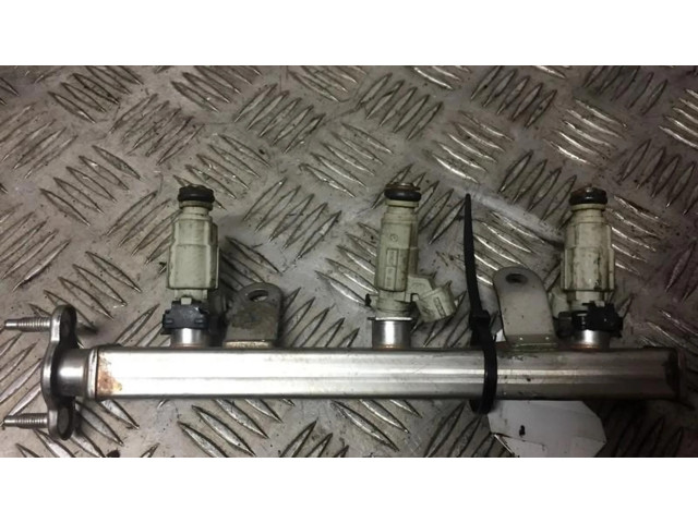 Топливная рампа 3531004000, 35310-04000   KIA Picanto 1.0 