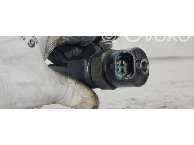 Vstřikovač 0445110021   Renault Megane I    F9Q732 
