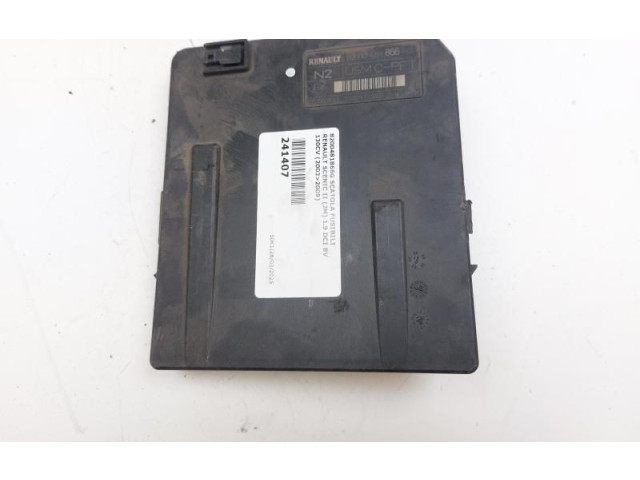 Блок предохранителей 8200481866G, 8200481866G   Renault Scenic II -  Grand scenic II    