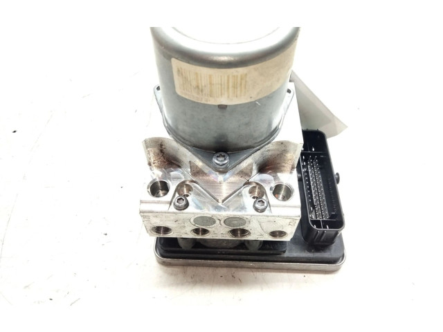 Jednotka ABS A2139004035   Mrcedes-Benz E AMG W210 2022