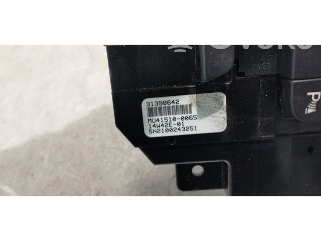 Блок управления климат-контролем 31398642   Volvo V40 Cross country