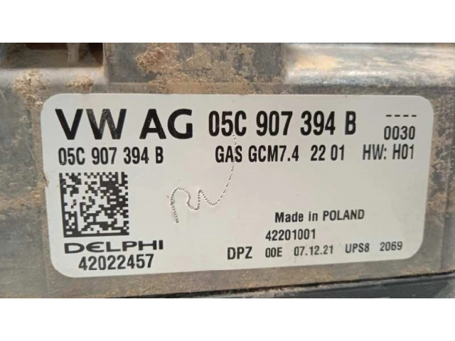 Блок управления двигателя 05C907394B   Audi A3 8Y