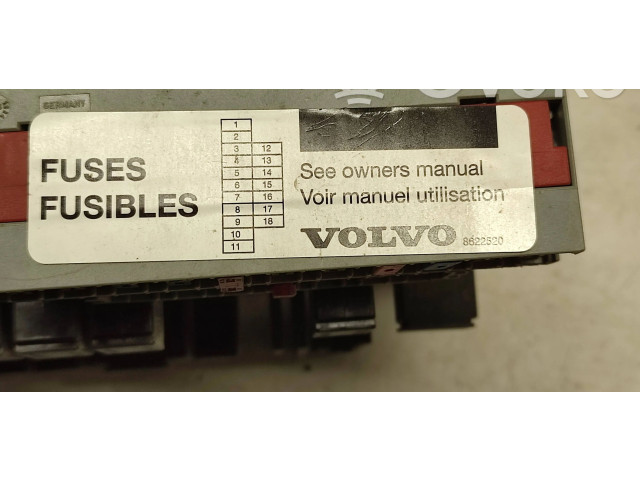   Pojistková skříňka 8645411   Volvo V70 2000