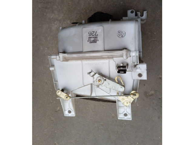 Вентилятор печки       Mitsubishi Colt