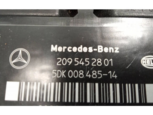 Блок предохранителей 2095452801, 5DK00848514   Mercedes-Benz CLK A209 C209    