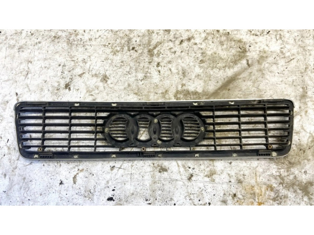 Передняя решётка Audi 80 90 S2 B4 1991-1996 года 8G0853651G      