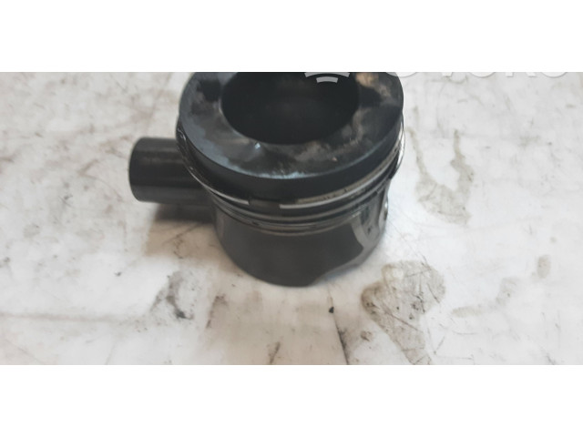 Píst 8372T, 9R2   Audi A6 S6 C7 4G     