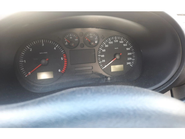 Přístrojová deska  Seat Toledo II (1M) 2002   