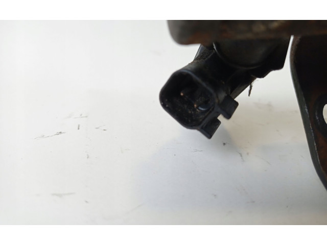 Топливная рампа 04669772   Chrysler Neon I  