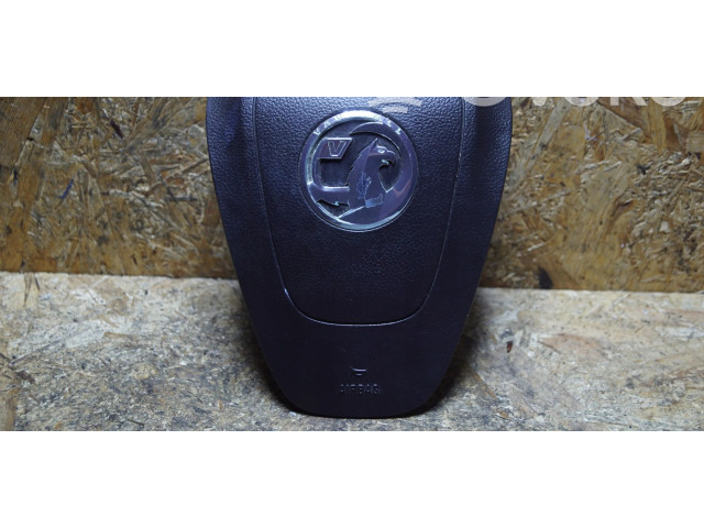 Подушка безопасности водителя 13480288   Vauxhall Astra J