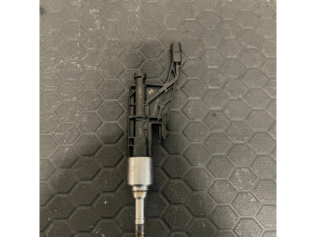 Vstřikovač 0261500539   BMW 2 F22 F23  pro benzínový motor 2.0  